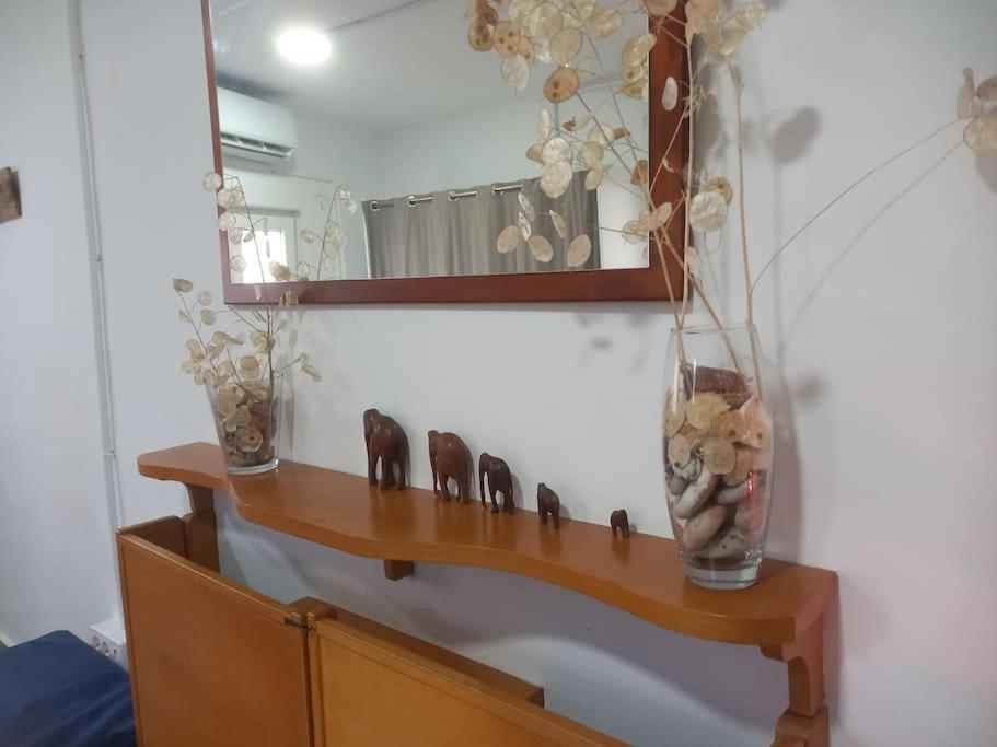Acogedora Casita Loft De Piedra Con Piscina Compartida Apartment Becerril de la Sierra Ngoại thất bức ảnh